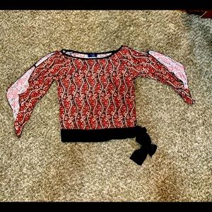 Ladies top. Red, black, sequin.